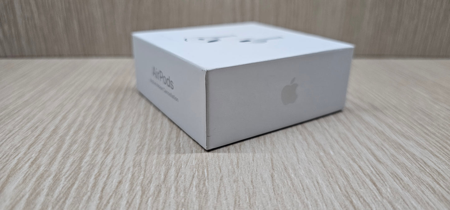 AirPods 4 ANC